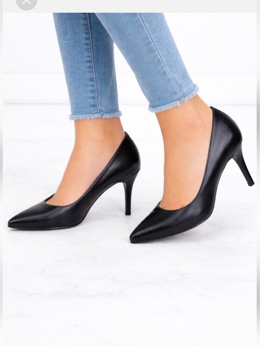 Michael Kors Black Leather Kitten Heels Never Worn 10